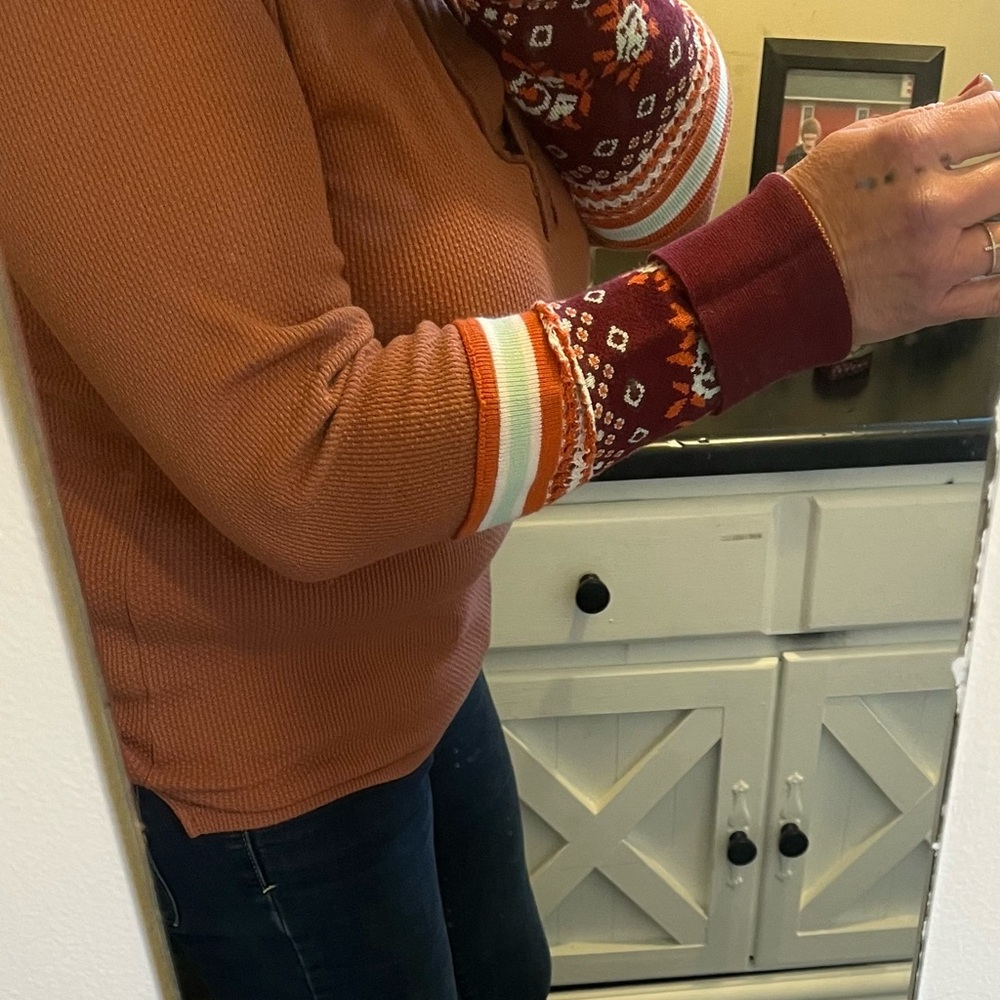 PRICE DROP Free People Rust Henley Top with Patterned Sleeves - Picture 3 of 9